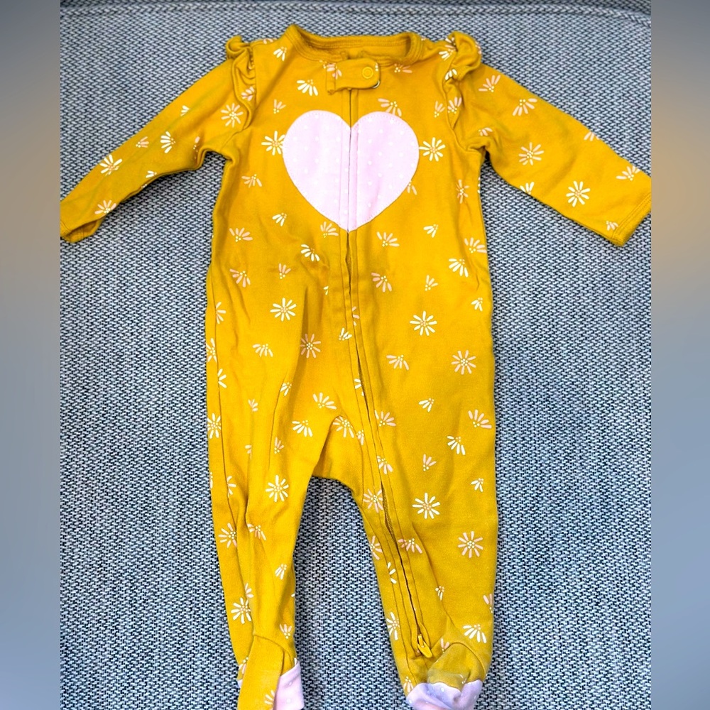 Perfect Condition. Baby Girl Onesie